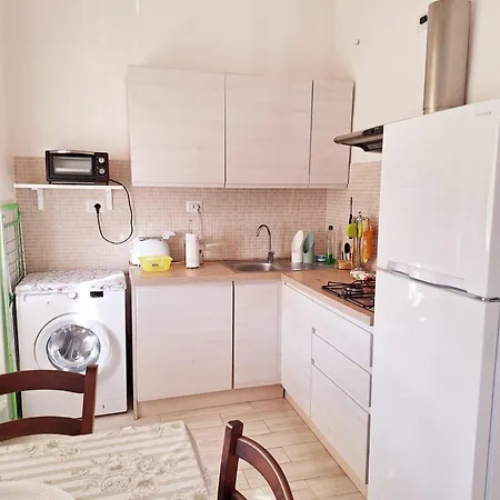 Apartment Accogliente E Ristrutturato Bilocale In Centro Vista Mare